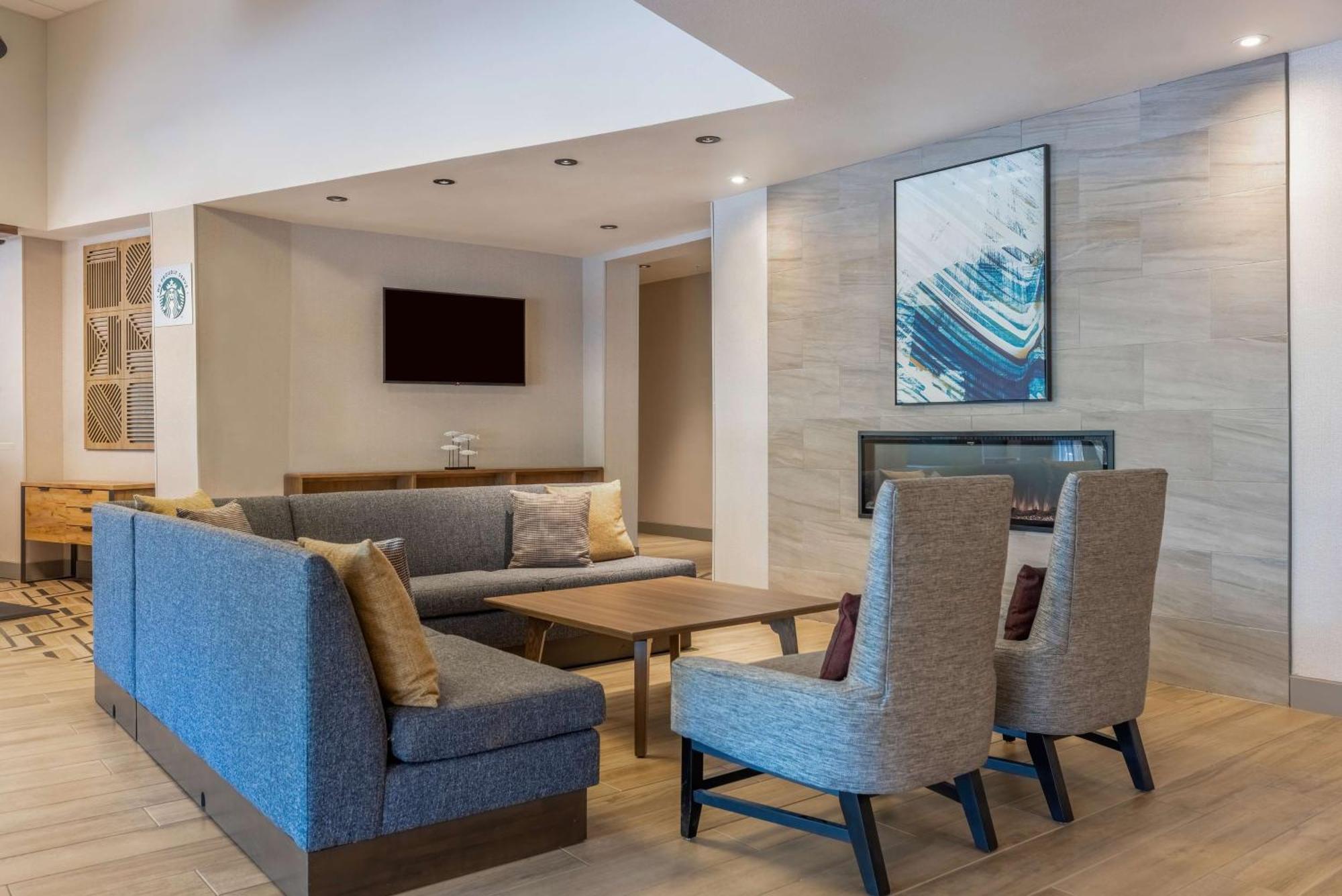 Hyatt Place سارية العلم المظهر الخارجي الصورة