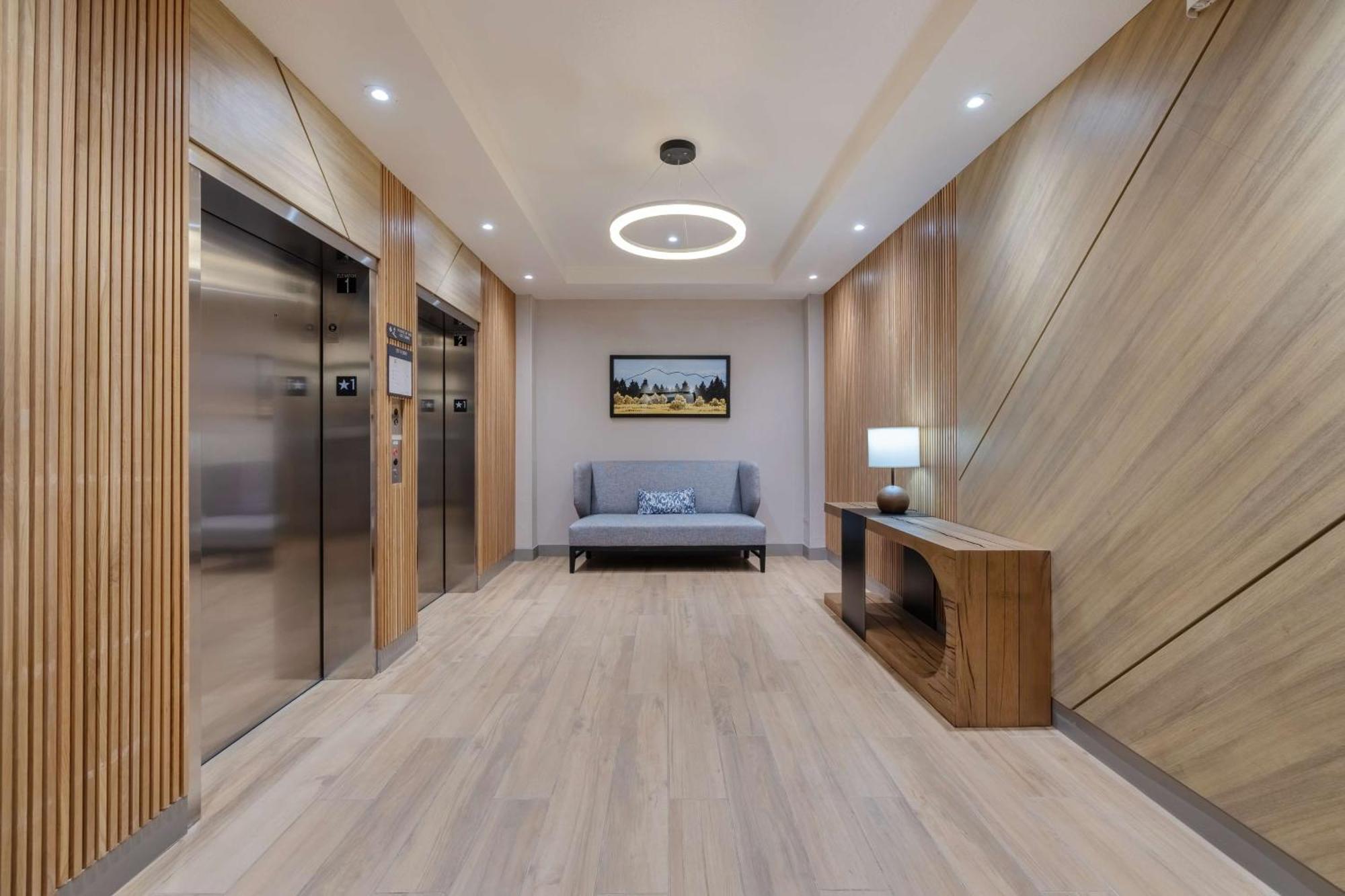 Hyatt Place سارية العلم المظهر الخارجي الصورة