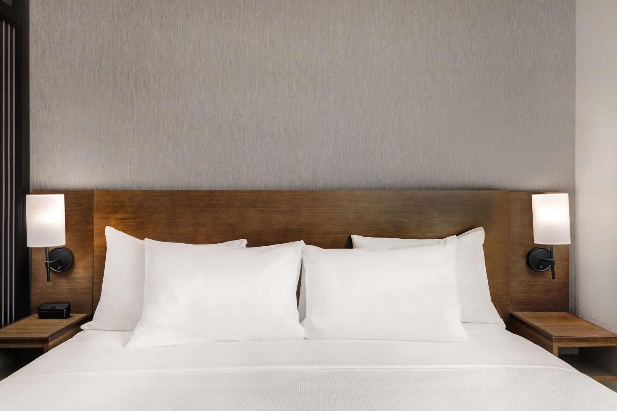Hyatt Place سارية العلم المظهر الخارجي الصورة