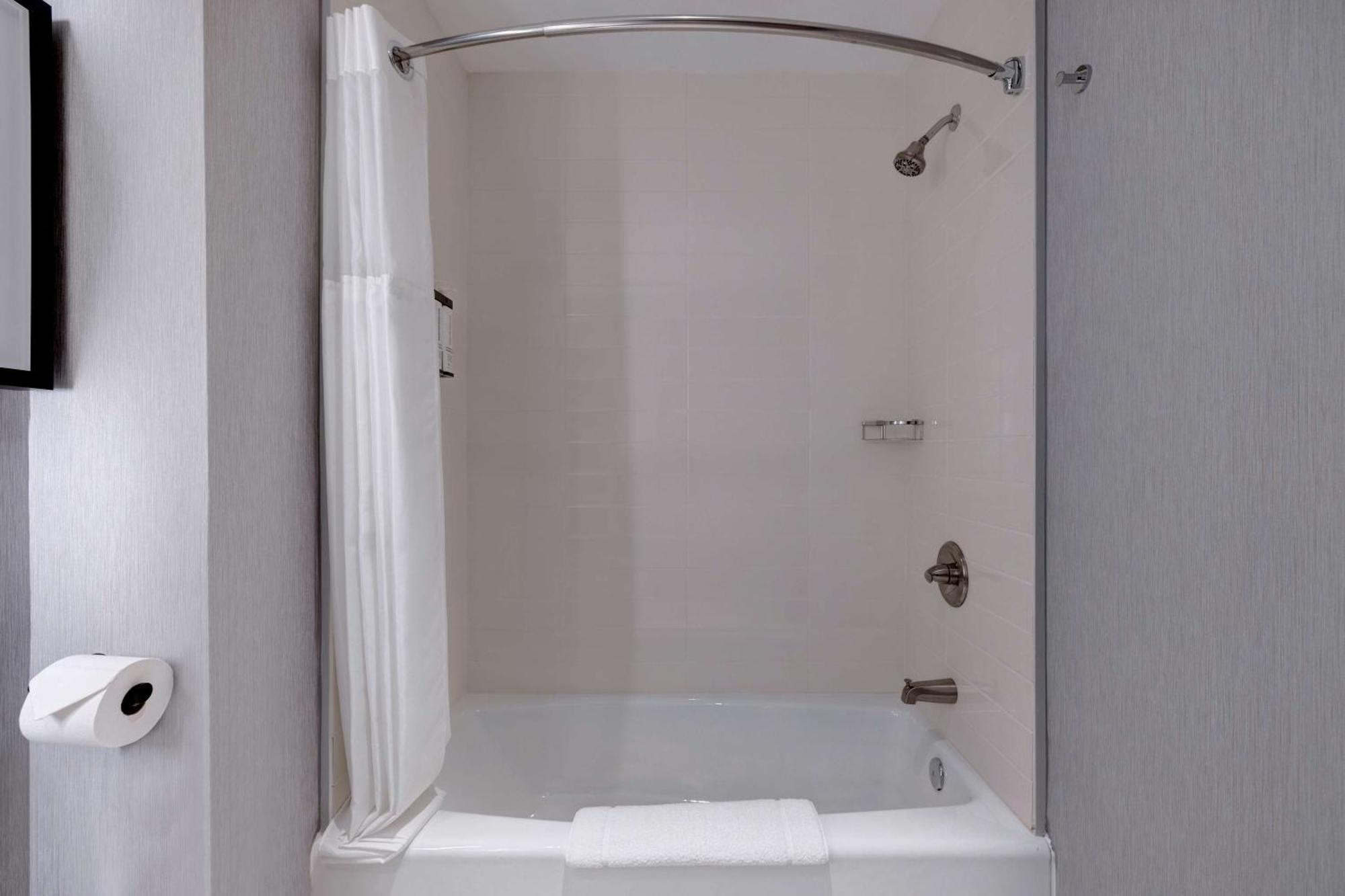 Hyatt Place سارية العلم المظهر الخارجي الصورة
