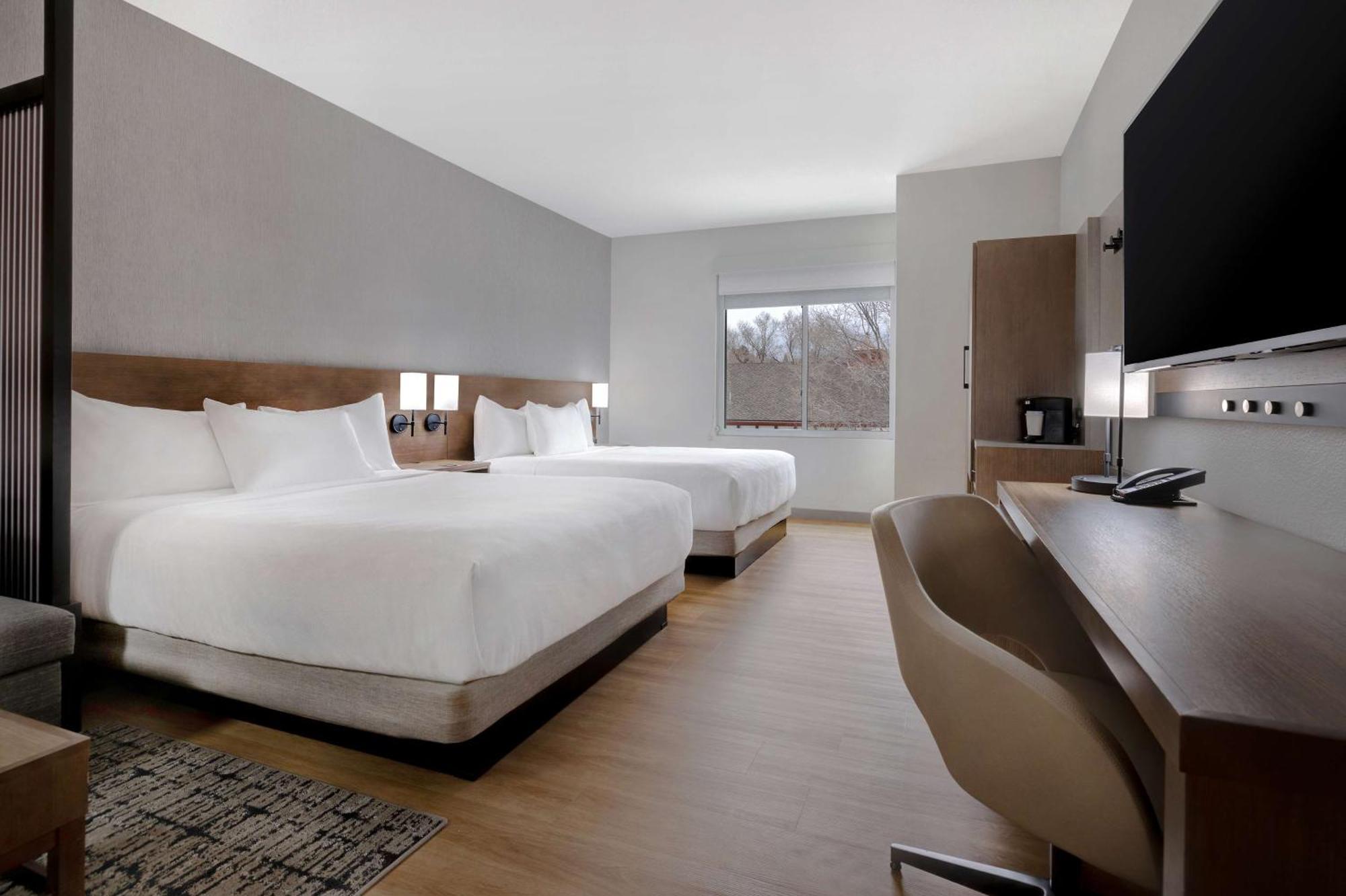 Hyatt Place سارية العلم المظهر الخارجي الصورة