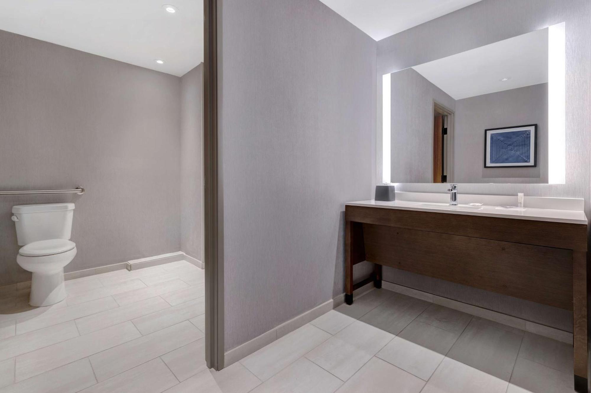 Hyatt Place سارية العلم المظهر الخارجي الصورة